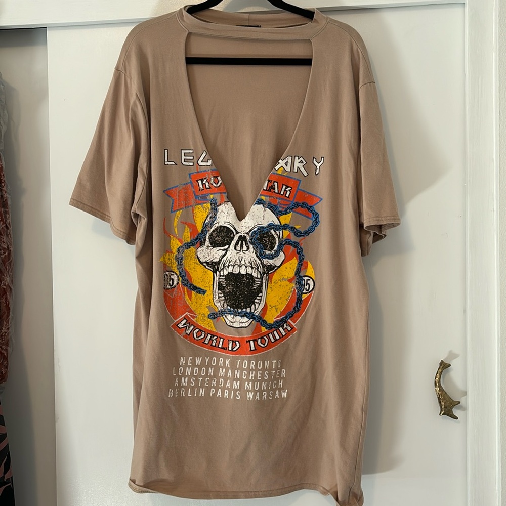 Oversized prettylittle thing size 16 T-shirt/dress